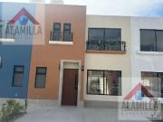 Punta Mixe casa nueva en renta con casa club