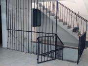 INVERSIÓN ESTRATÉGICA: Casa Remodelada Sobre Blvd en...