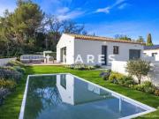 PURE LINES Villa T4 de 106m2 Terrain de 678 m2 Piscine...