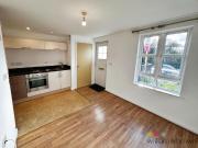 Putnam Drive, Lincoln