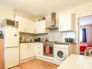 £pw Derby Road, Lenton, 1 Bedroom Flat