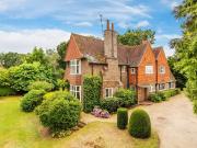 Pyrford, Woking GU22, 5 bed detached house to rent,...