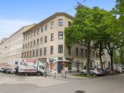 Q16+ sanierungsbedürftige 1 Zimmer Altbauwohnung in...