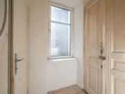 Q16+ sanierungsbedürftige 2 Zimmer Altbauwohnung in...