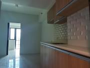 QC 1 BR w/ balcony condo for sale near Katipunan LRT2...