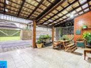 QI 02 Veja o tour virtual Excelente e aconchegante casa...