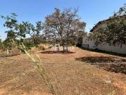 QI 28 do Lago Sul, amplo lote no meio da quadra, nascente