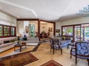 QL 08 – Casa Térrea Charmosa com Piscina e Churrasqueira