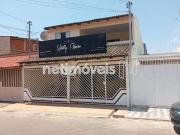 QN 5 RIACHO FUNDO I I VENDO BELÍSSIMA CASA DE 2 PAVIMENTOS