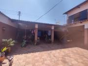 QNN 3 vendo li do sobrado R$. 280 mil