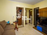 QS 8 Casa com 2 quartos sendo 1 suíte 2 vagas de garagem...