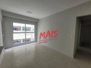 Quadra da praia, 2 suítes, garagem! Novo!