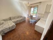 Quadrilocale con box a Massa