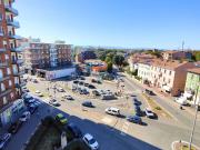 Quadrilocale con box a Piacenza