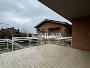 Quadrilocale con giardino a Murlo