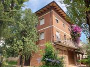 Quadrilocale con giardino a Pietrasanta