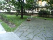 Quadrilocale con terrazzo in va soerini, Milano