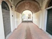 Quadrilocale da ristrutturare a Pietrasanta