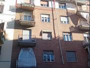 Quadrilocale da ristrutturare in via sassari 15, Torino