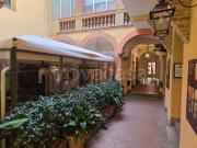 Quadrilocale in affitto a Bologna via Santo Stefano, 10,...