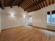 Quadrilocale in affitto a Ferrara via Contrari, Centro...