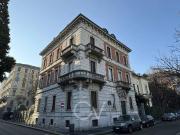 Quadrilocale in affitto a Milano via Venti Settembre,...