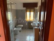 Quadrilocale in affitto a Roma via Palermiti, Morena