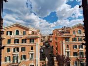 Quadrilocale in affitto a Roma via Stamira, Bologna