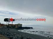 Quadrilocale in vendita a Acireale