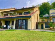 Quadrilocale in vendita a Bedero, Brezzo di Bedero