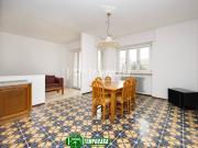 Quadrilocale in vendita a Bellinzago Lombardo via...