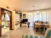 Quadrilocale in vendita a Bologna via Larga, 52, Pilastro