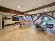 Quadrilocale in vendita a Bolzano via Renon, Centro città