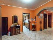 Quadrilocale in vendita a Diano d'Alba, Ricca