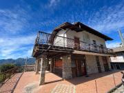 Quadrilocale in vendita a Dossena via Villa, 23