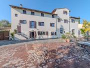 Quadrilocale in vendita a Firenze via del Pian dei...