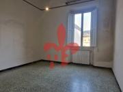 Quadrilocale in vendita a Firenze via Gabriele...