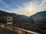 Quadrilocale in vendita a Genova, Bavari