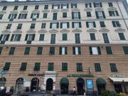 Quadrilocale in vendita a Genova, Foce