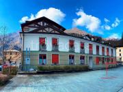 Quadrilocale in vendita a Lenna piazza 4 Novembre