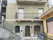 Quadrilocale in vendita a Messina, Galati