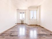 Quadrilocale in vendita a Milano, Gambara