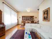 Quadrilocale in vendita a Milano viale Tunisia, 2,...