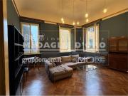 Quadrilocale in vendita a Modena via Trivellari, Centro...