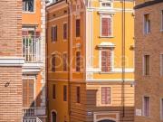 Quadrilocale in vendita a Modena piazza Giacomo...