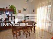 Quadrilocale in vendita a Modena via Antonio Araldi,...