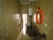 Quadrilocale in vendita a Modena via Ganaceto, Centro...