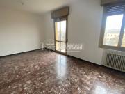 Quadrilocale in vendita a Modena via Severino Fabriani...