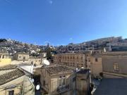 Quadrilocale in vendita a Modica via Campailla, 42