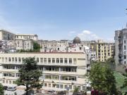 Quadrilocale in vendita a Napoli